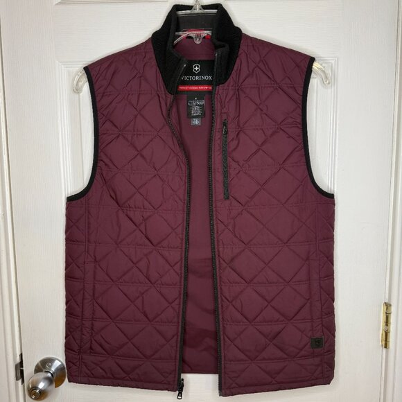 Victorinox Swiss Army Matterhorn Quilted Lined Vest Full Zip Plum Color Size XL - Picture 3 of 7